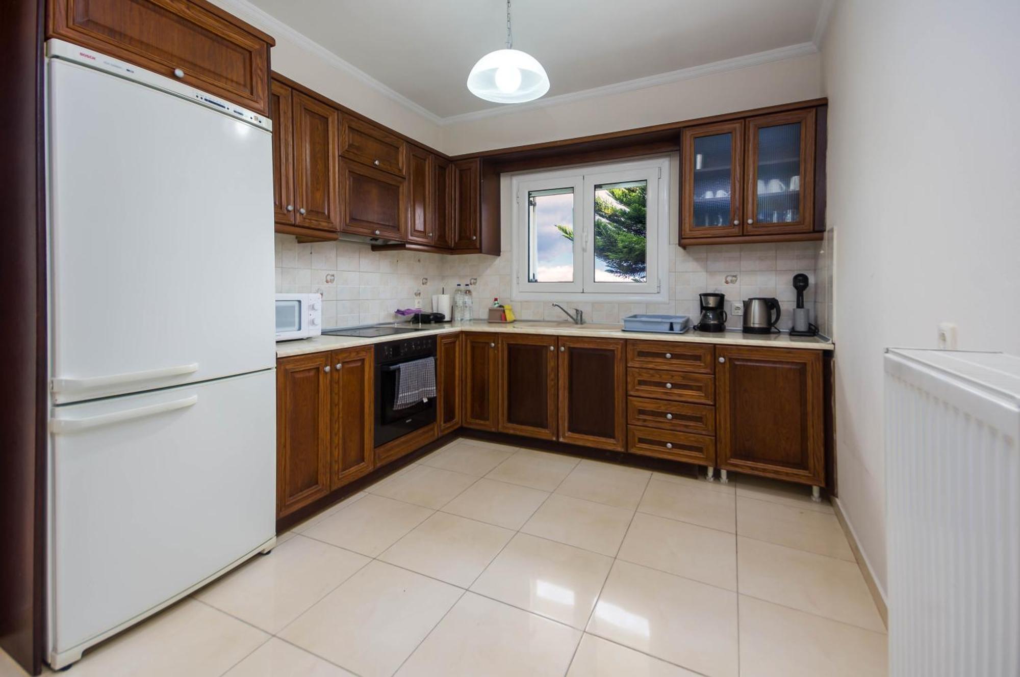 Ferienwohnung Διωροφη Μεζονετα-2Km Απο Το Κεντρο-Iliana House Alepou Exterior foto