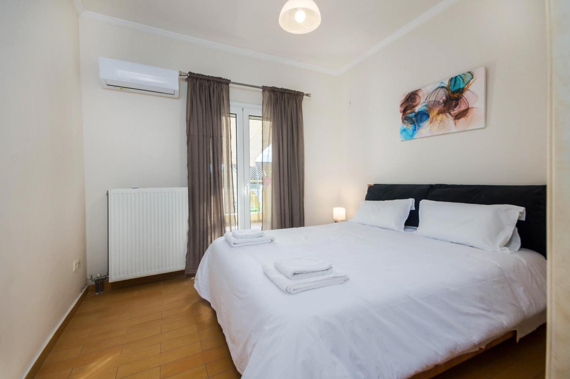 Ferienwohnung Διωροφη Μεζονετα-2Km Απο Το Κεντρο-Iliana House Alepou Exterior foto