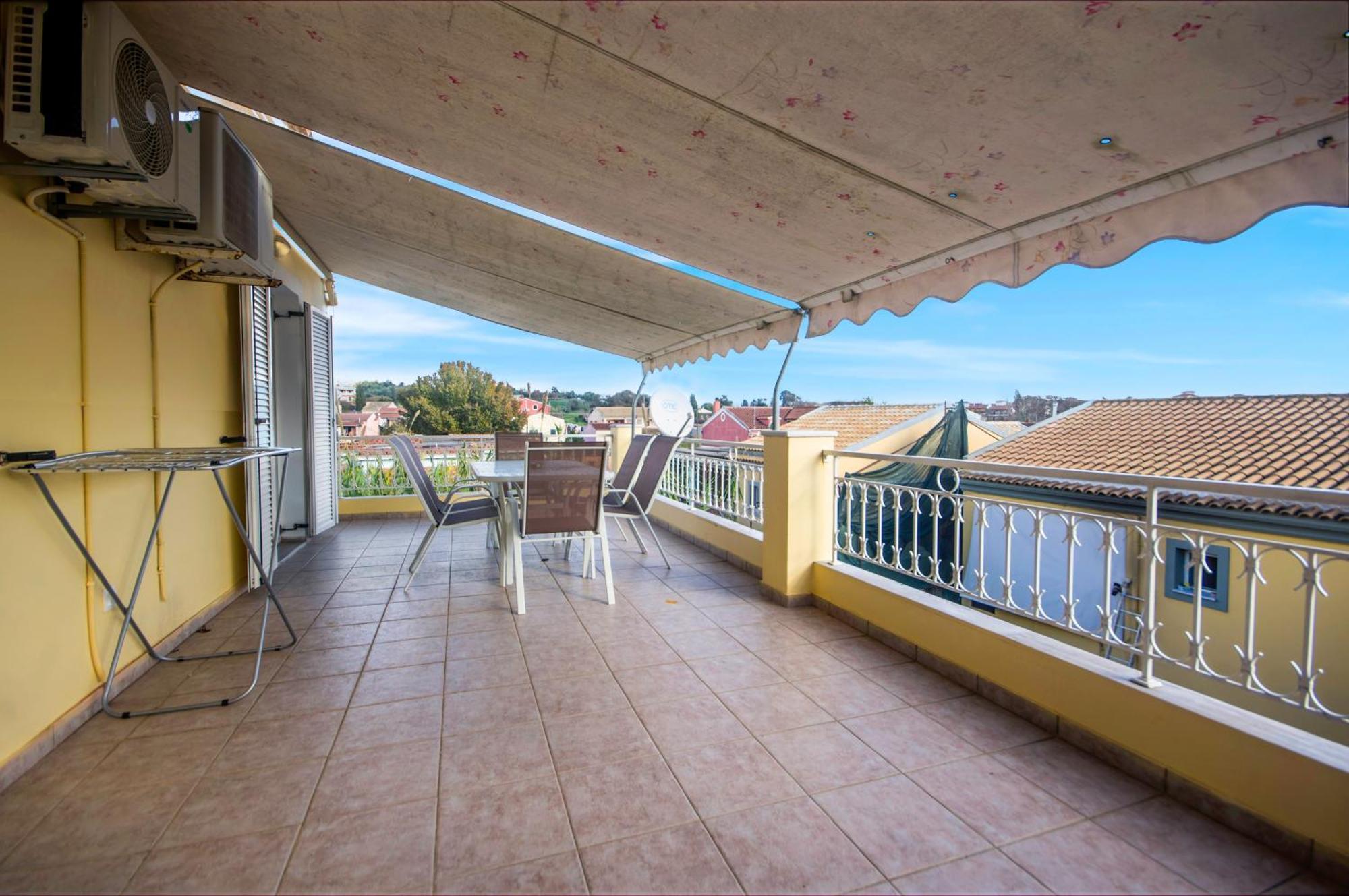 Ferienwohnung Διωροφη Μεζονετα-2Km Απο Το Κεντρο-Iliana House Alepou Exterior foto